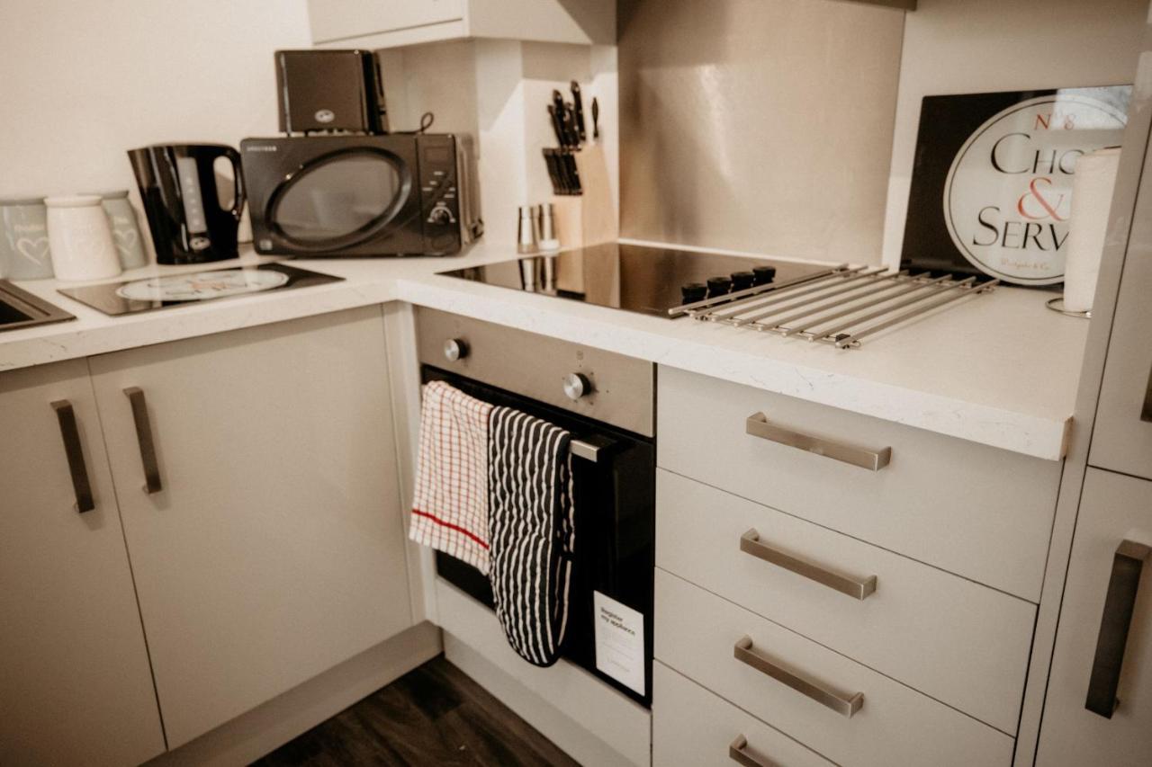 Elthorne Luxury Apartments - Uxbridge Bagian luar foto